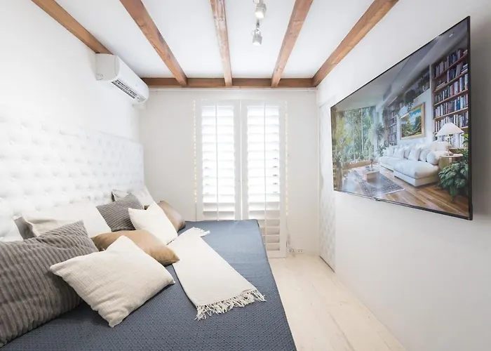 Apartment Twin Casa 2 Connected Units For 12pax 4br Big Groups Cebu