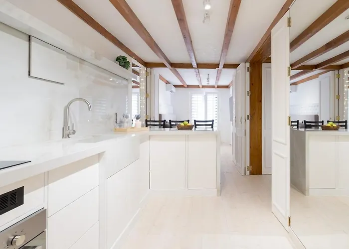 Twin Casa 2 Connected Units For 12pax 4br Big Groups Apartment