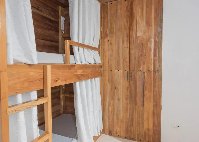 Apartment Twin Casa 2 Connected Units For 12pax 4br Big Groups Cebu